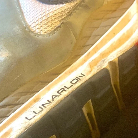 NIKE AIR MAX COMMAND LUNARLON SIZE 12 GOOD CONDITION WITH SHOE STRINGS - Picture 8 of 11